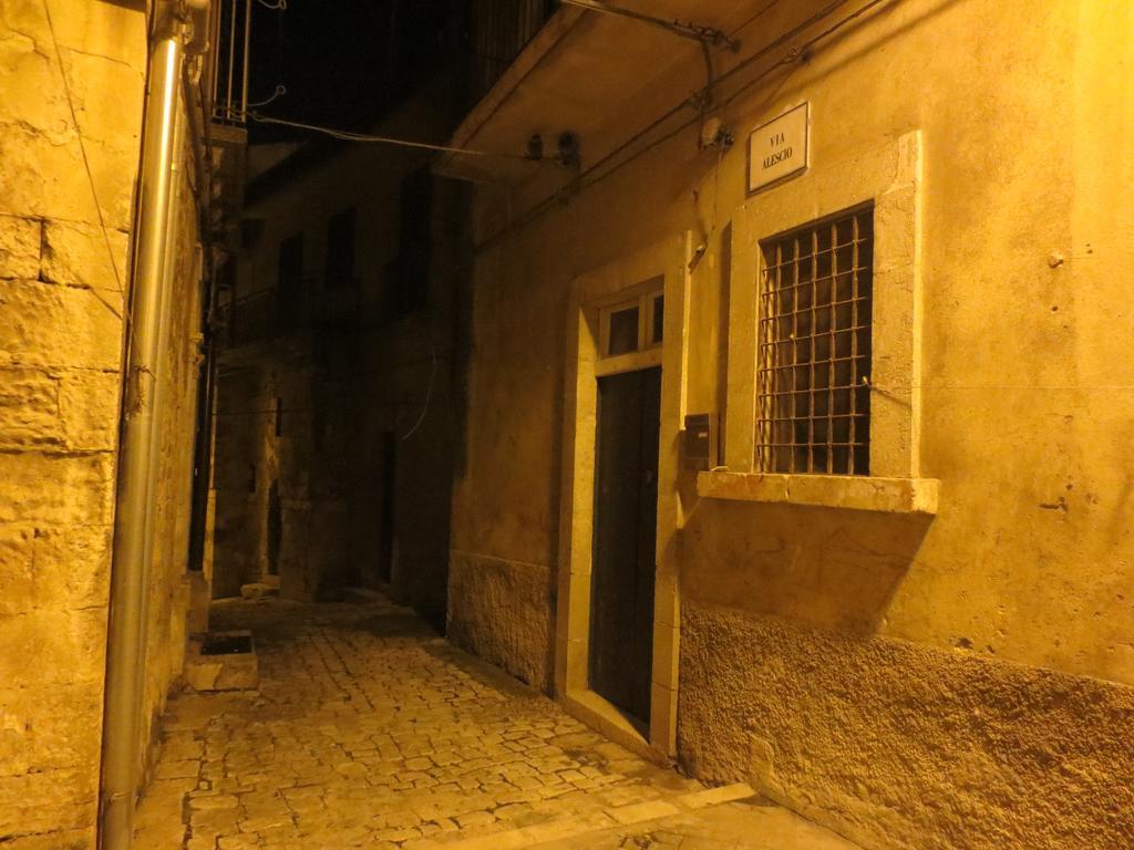 La Casa Di Giada Βίλα Μόντικα Δωμάτιο φωτογραφία