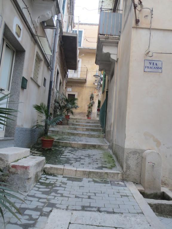 La Casa Di Giada Βίλα Μόντικα Δωμάτιο φωτογραφία